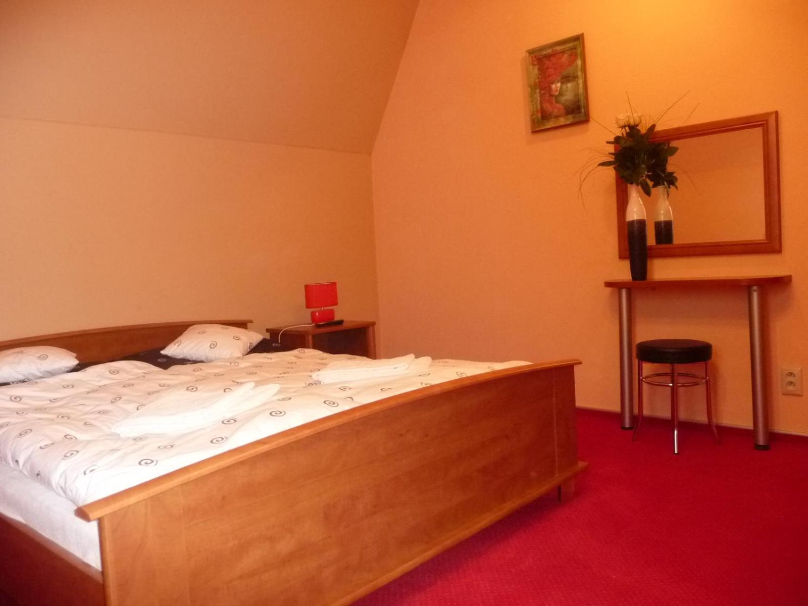 Guest House Penzion Fortuna Tvrdosin Extérieur photo