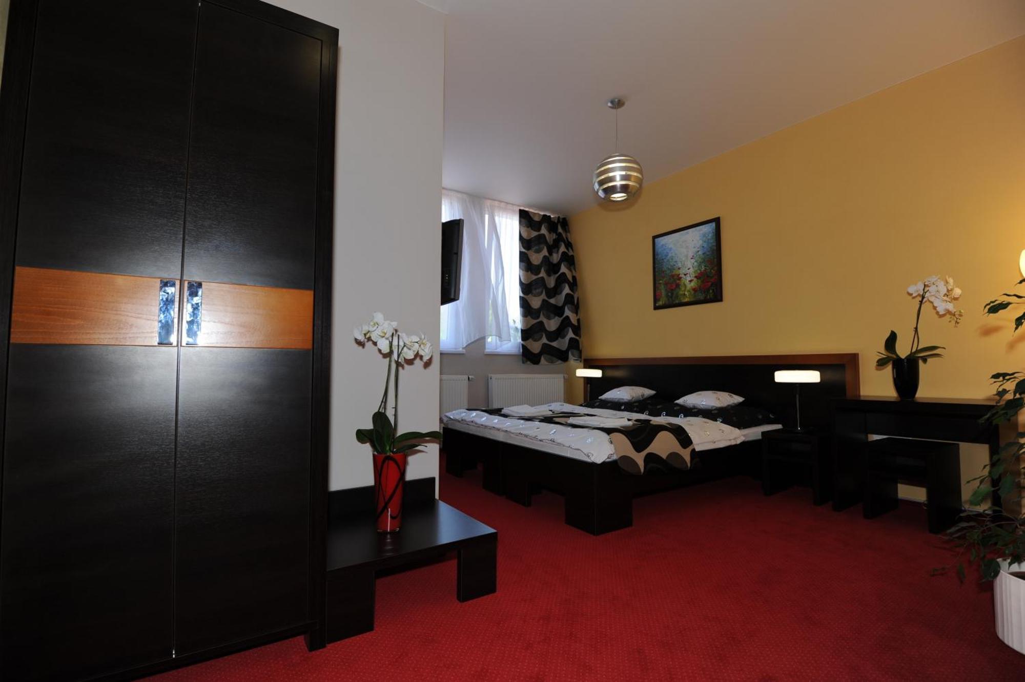 Guest House Penzion Fortuna Tvrdosin Extérieur photo