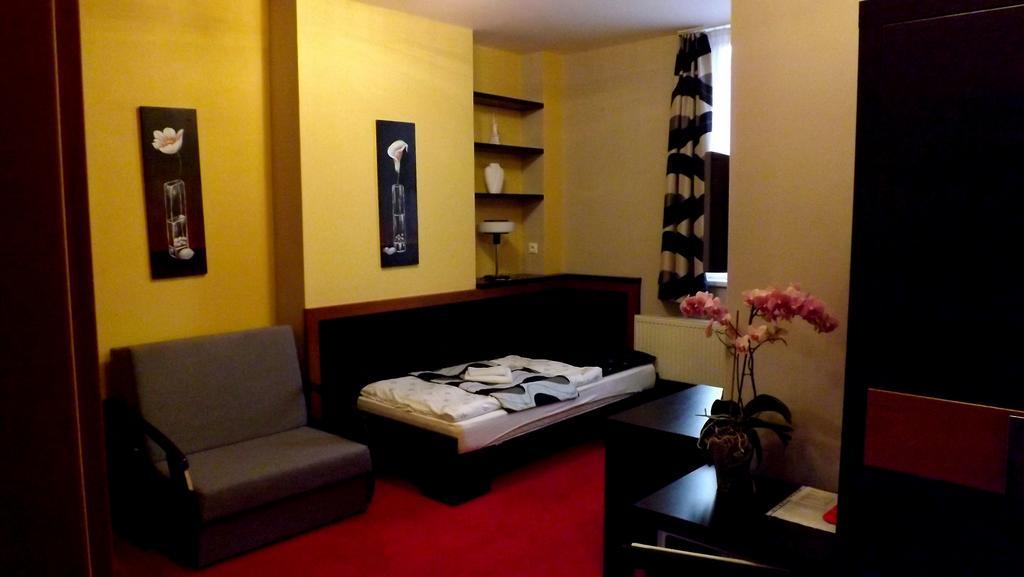 Guest House Penzion Fortuna Tvrdosin Chambre photo