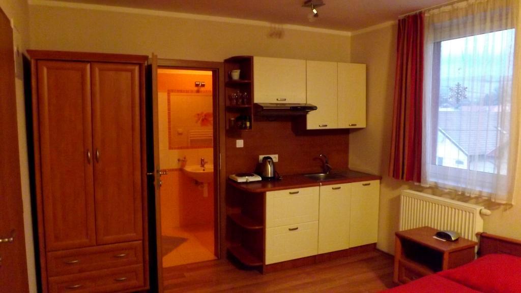 Guest House Penzion Fortuna Tvrdosin Chambre photo